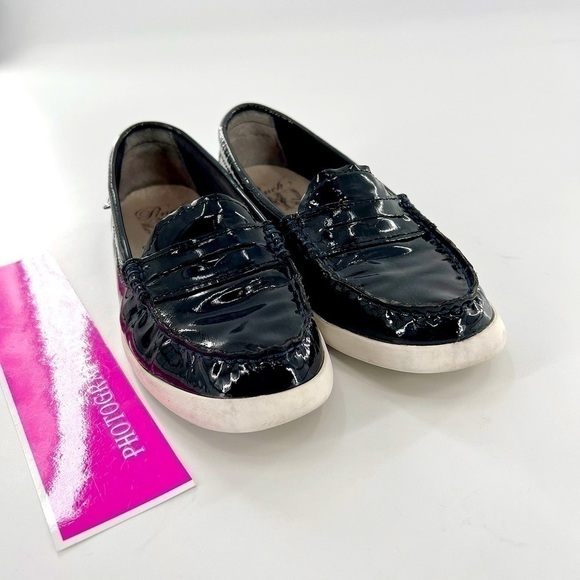 Cole Haan Grand.OS Navy Patent Leather Pinch Marine Classic Slip On Loafer 5.5 - Picture 3 of 10